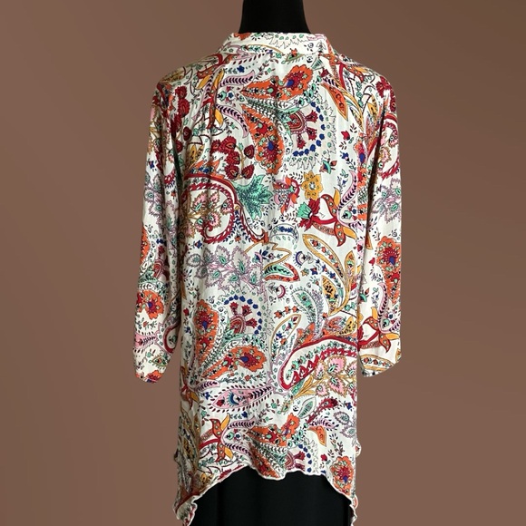 Grand & Greene Blouse Rayon Button Down Handkerchief Hem Size Large - Picture 5 of 8